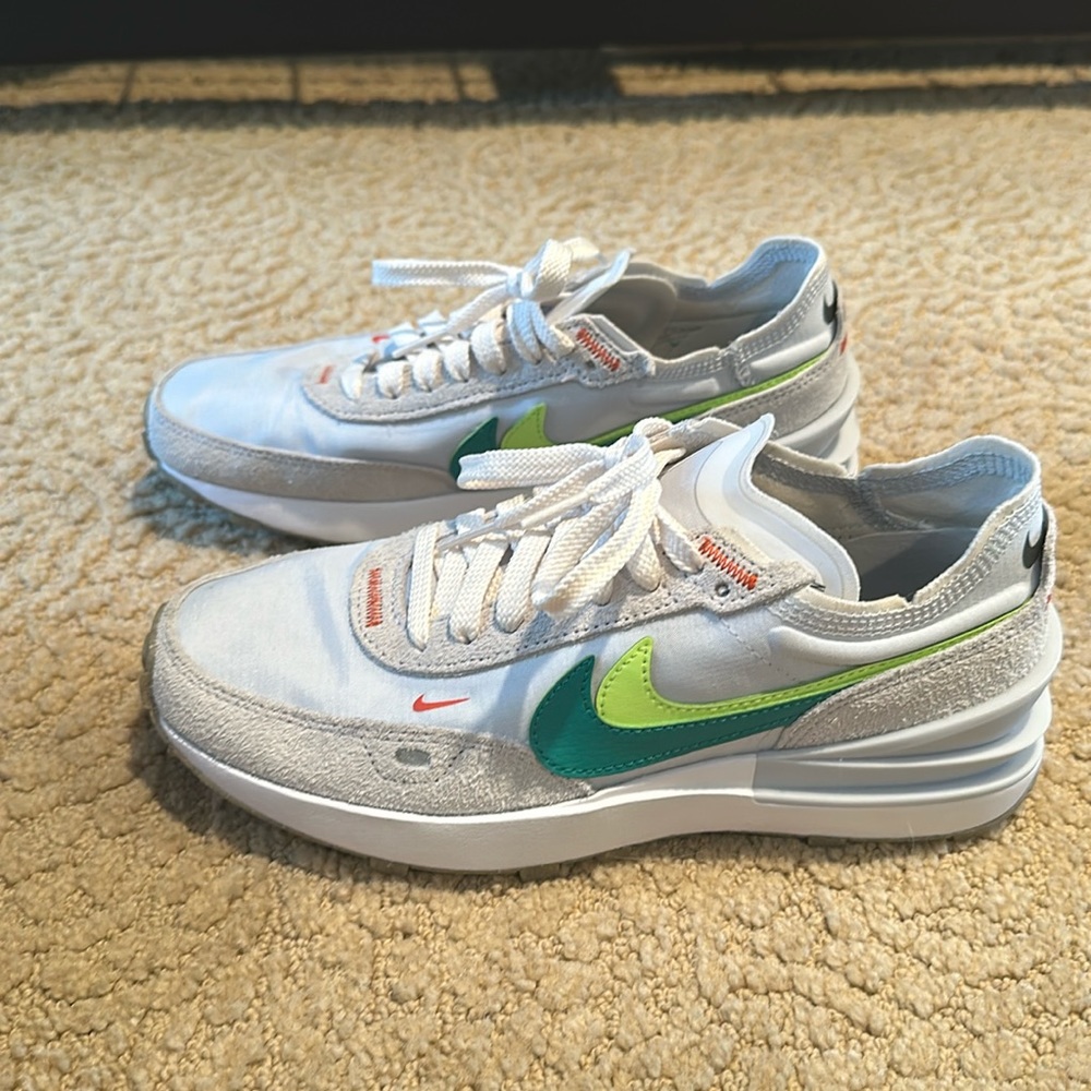Nike NSW shoes